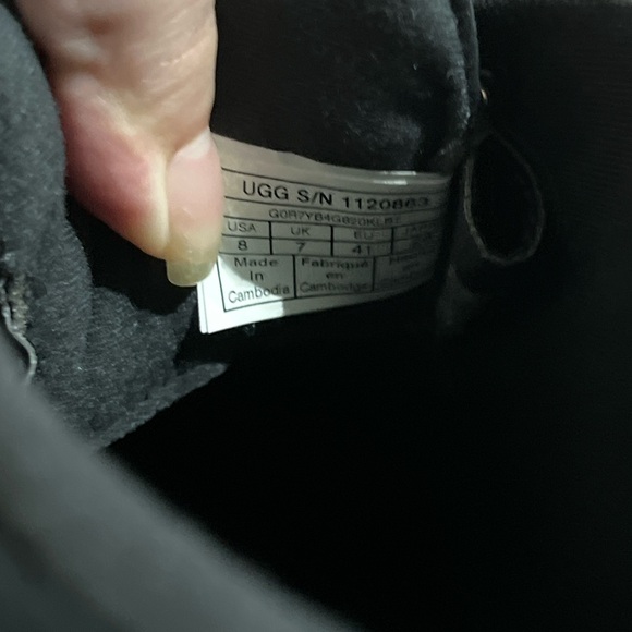 ugg men winter boots - Picture 3 of 4